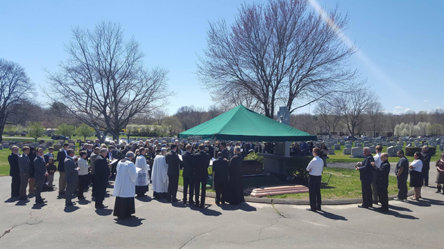 Many came to the burial to pay last respects.