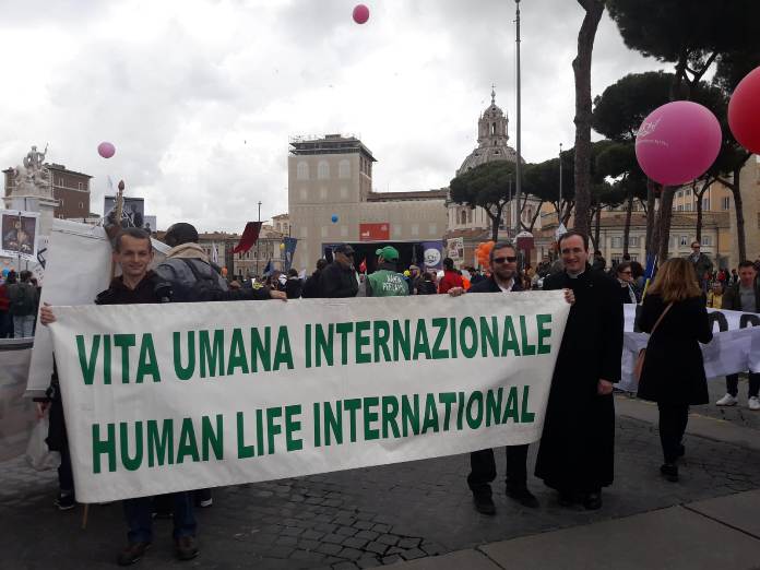 Comizio finale della Marcia per la Vita